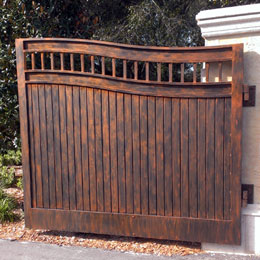 Custom Finish Gate in Sarasota Florida